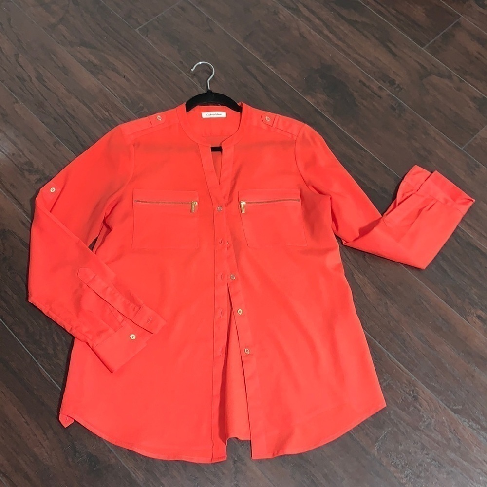 Calvin Klein Women’s Long Sleeve Blouse, sz Medium (measurements included)